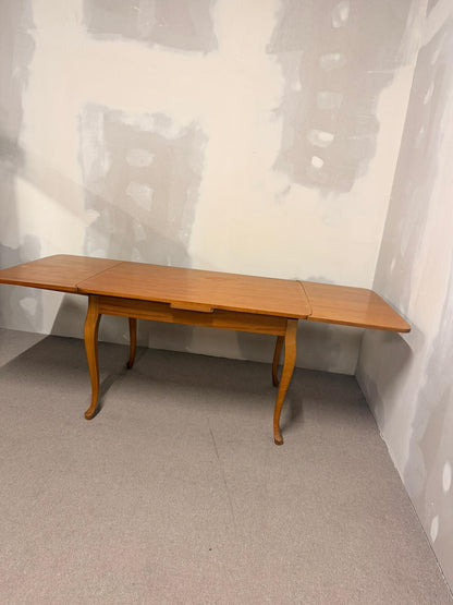 Vintage ausziehbarer Esstisch aus Holz, geschwungene Beine