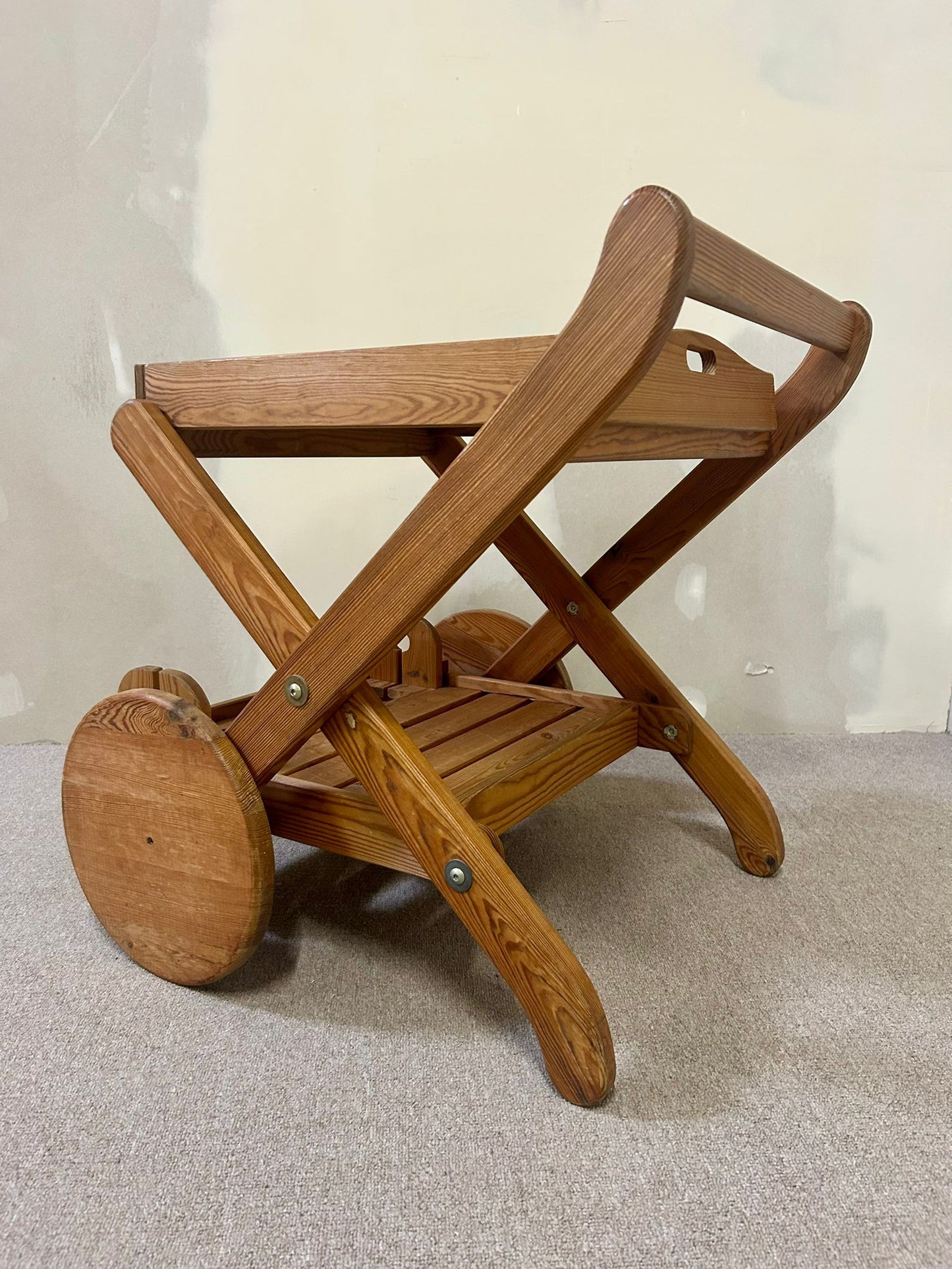 Retro Servierwagen aus Holz zusammenklappbar