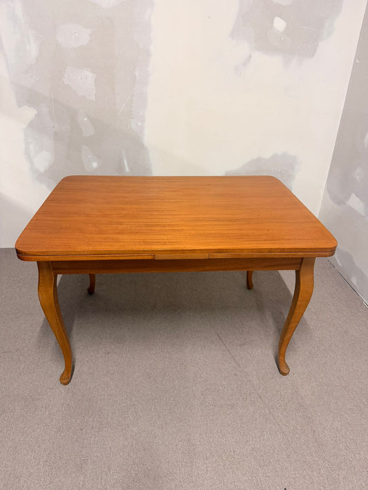 Vintage ausziehbarer Esstisch aus Holz, geschwungene Beine
