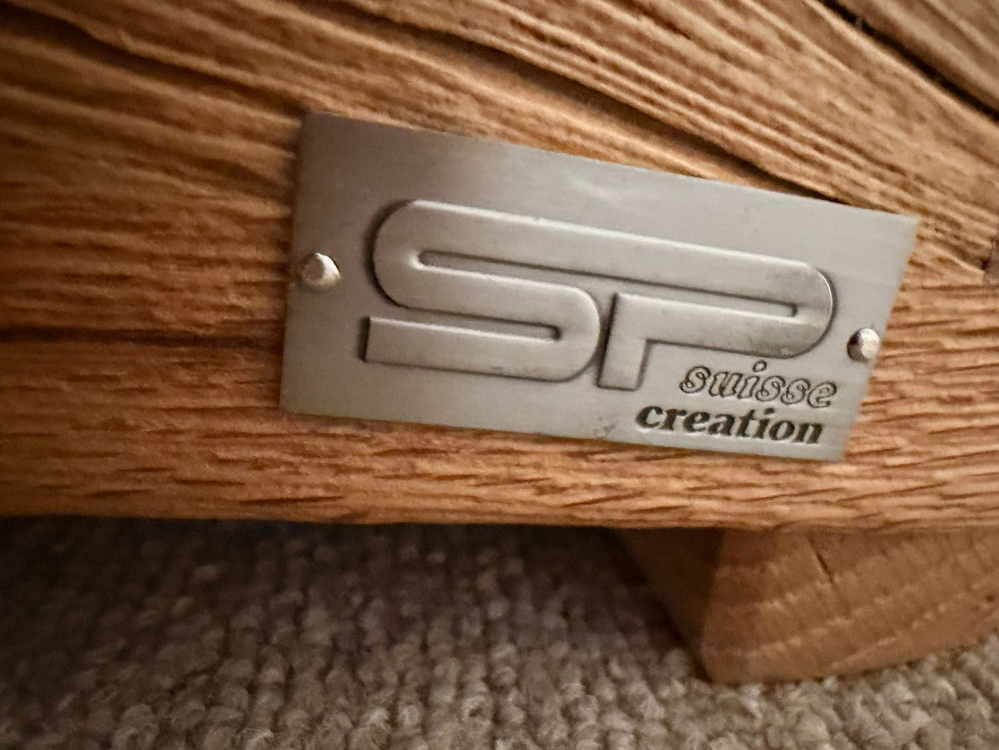 Massivholz Sofa rotes Leder Sprenger Möbel Schweiz