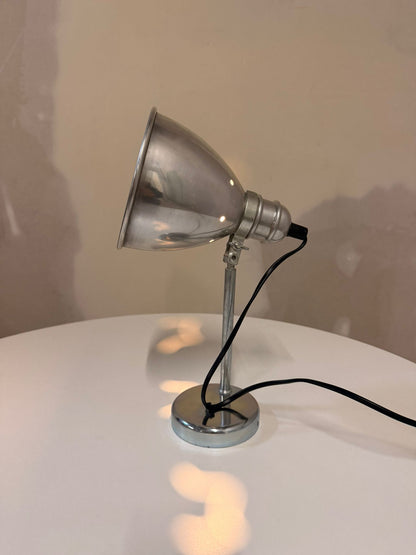 80er Jahre Retro Wandlampe aus Aluminium im Industrielook