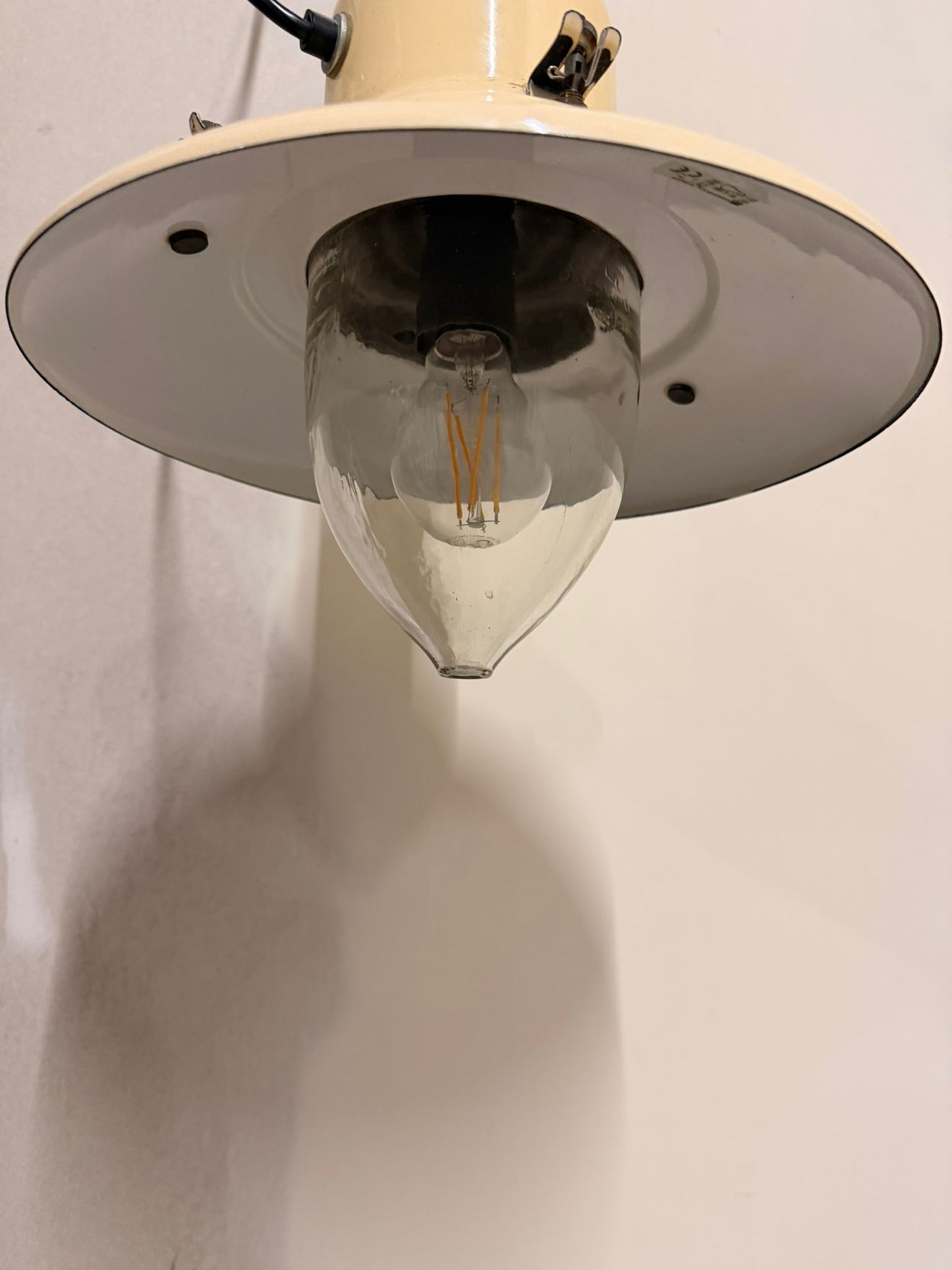 Happy Light Uccello Schiffslampe aus Emaille, Hängeleuchte