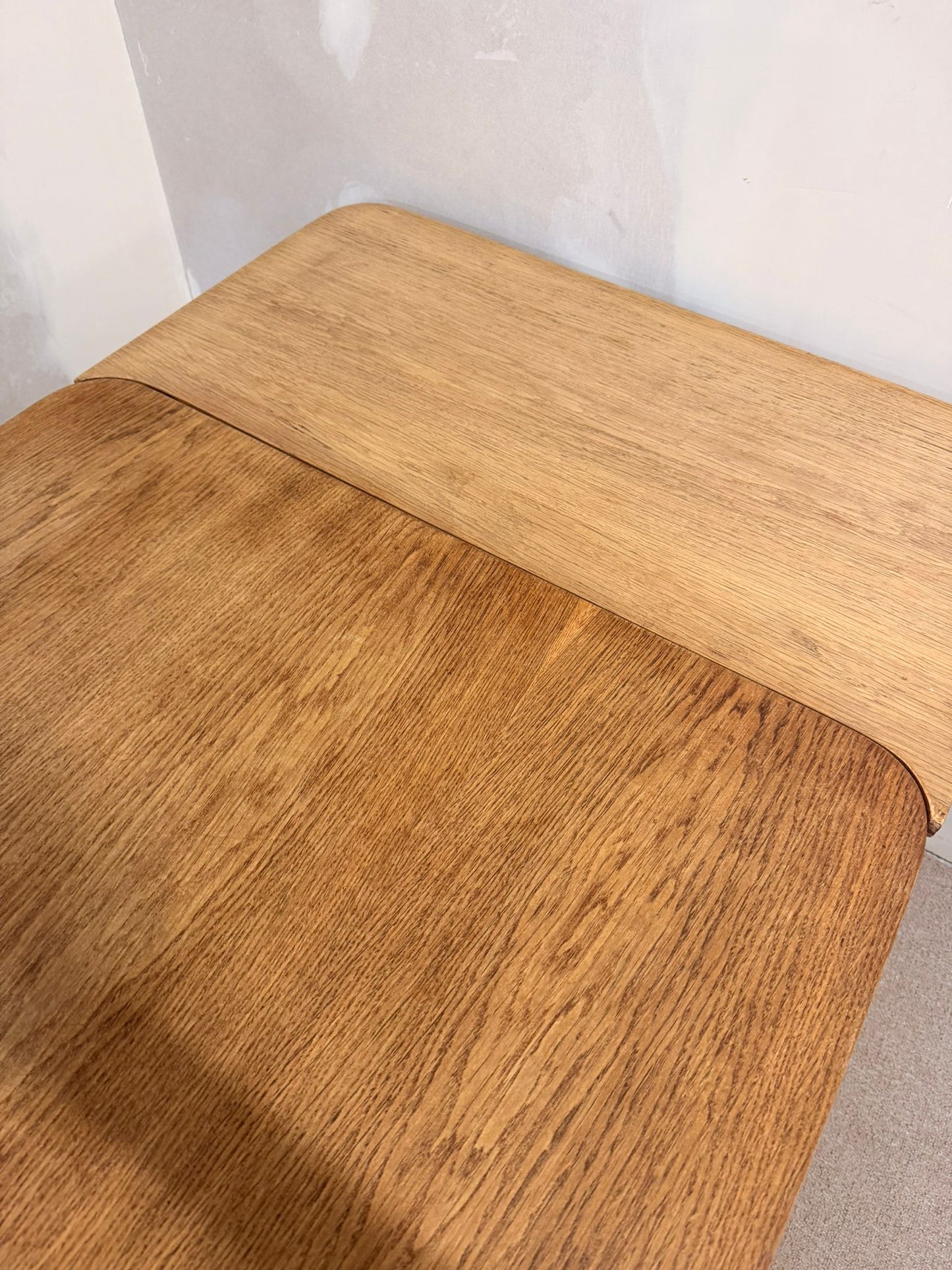 Vintage massivholz Esstisch, 2 Ausziehplatten integriert