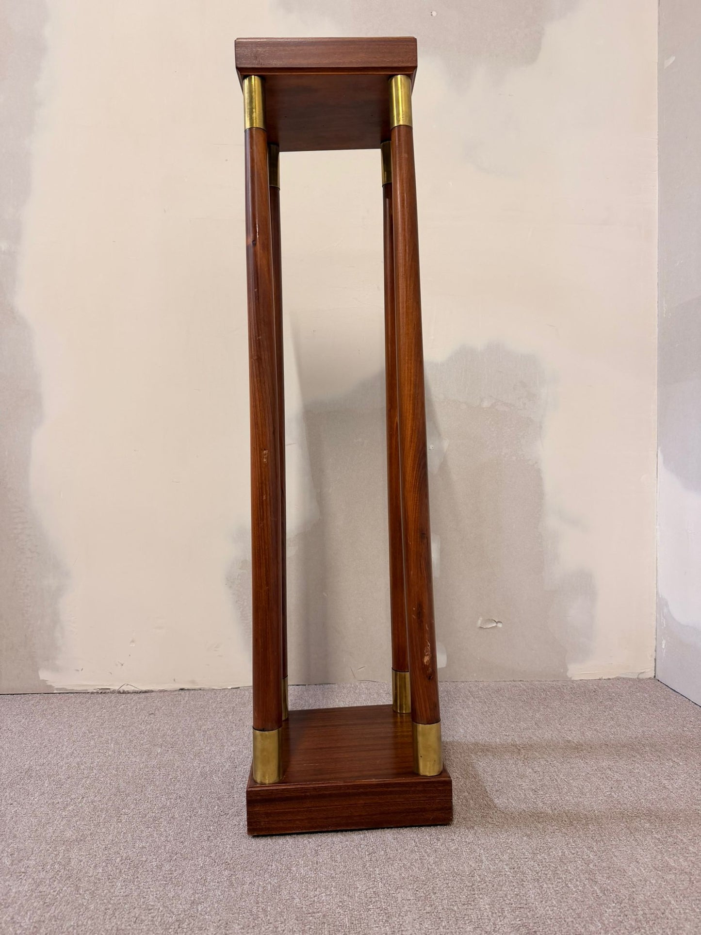 Italienische Empire Podest aus Holz und Messing, Säule