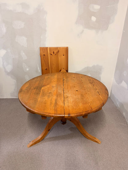 Dreibeiniger Vintage Tisch im Georgianischen Stil