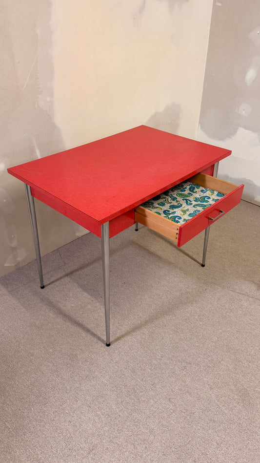 Retro Vintage Kelko Küchentisch aus den 60er Jahren in Rot