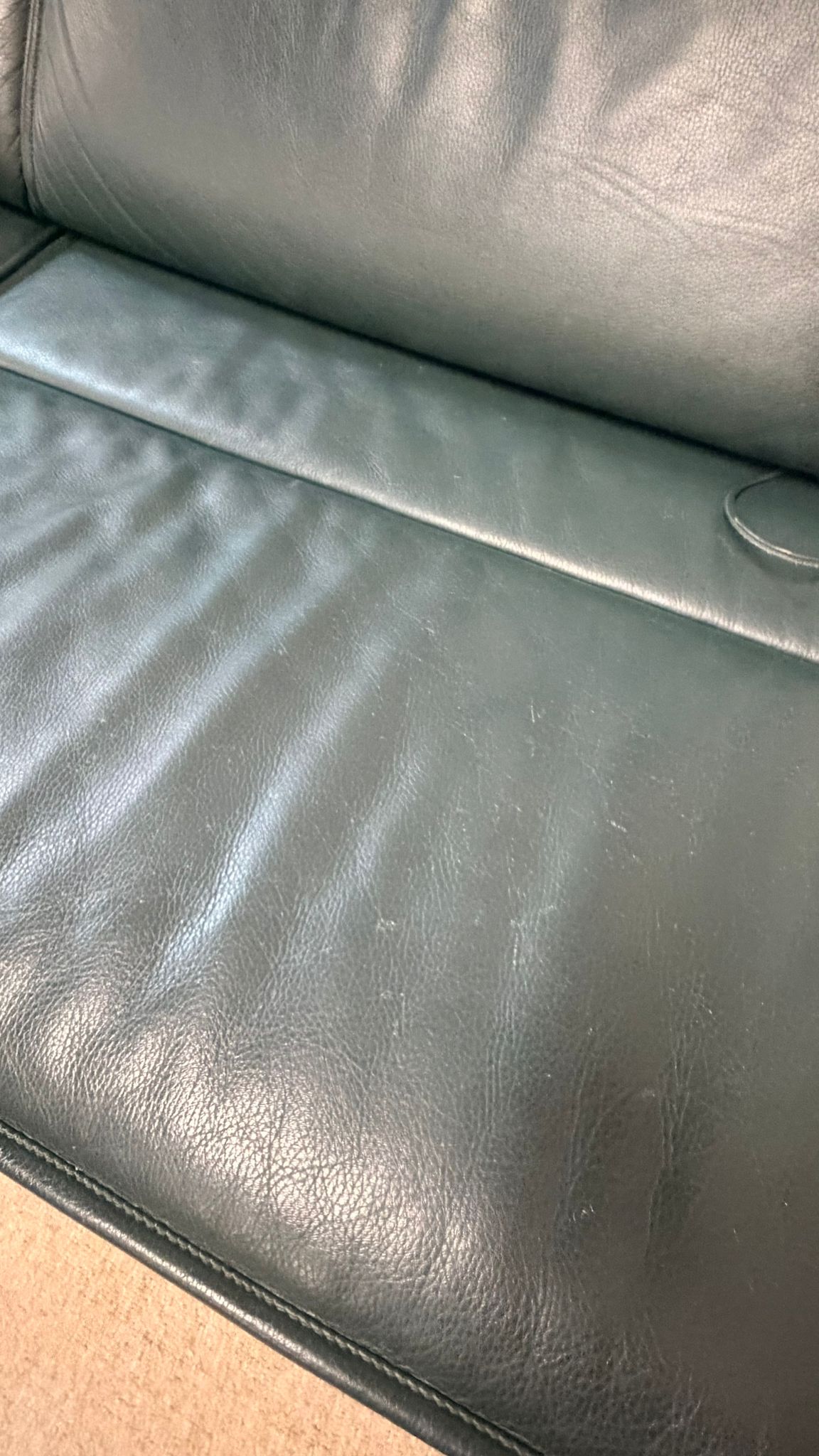 De Sede DS 450 Twist Leder Sofa designt von Thomas Althaus