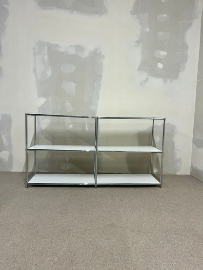 Weisses Regal im Stil wie USM mit 6 Tablaren, Sideboard