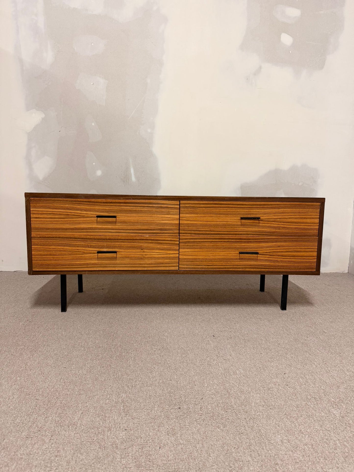 60er Jahre Vintage Sideboard Kommode Anrichte, 4 Schubladen