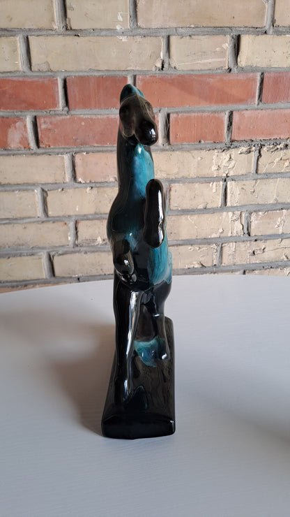 Vintage Blue Mountain Keramik Deko Pferd aus den 70er Jahren