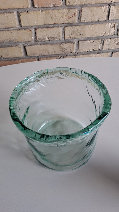 Vase aus Recyclingglas hergestellt in Spanien