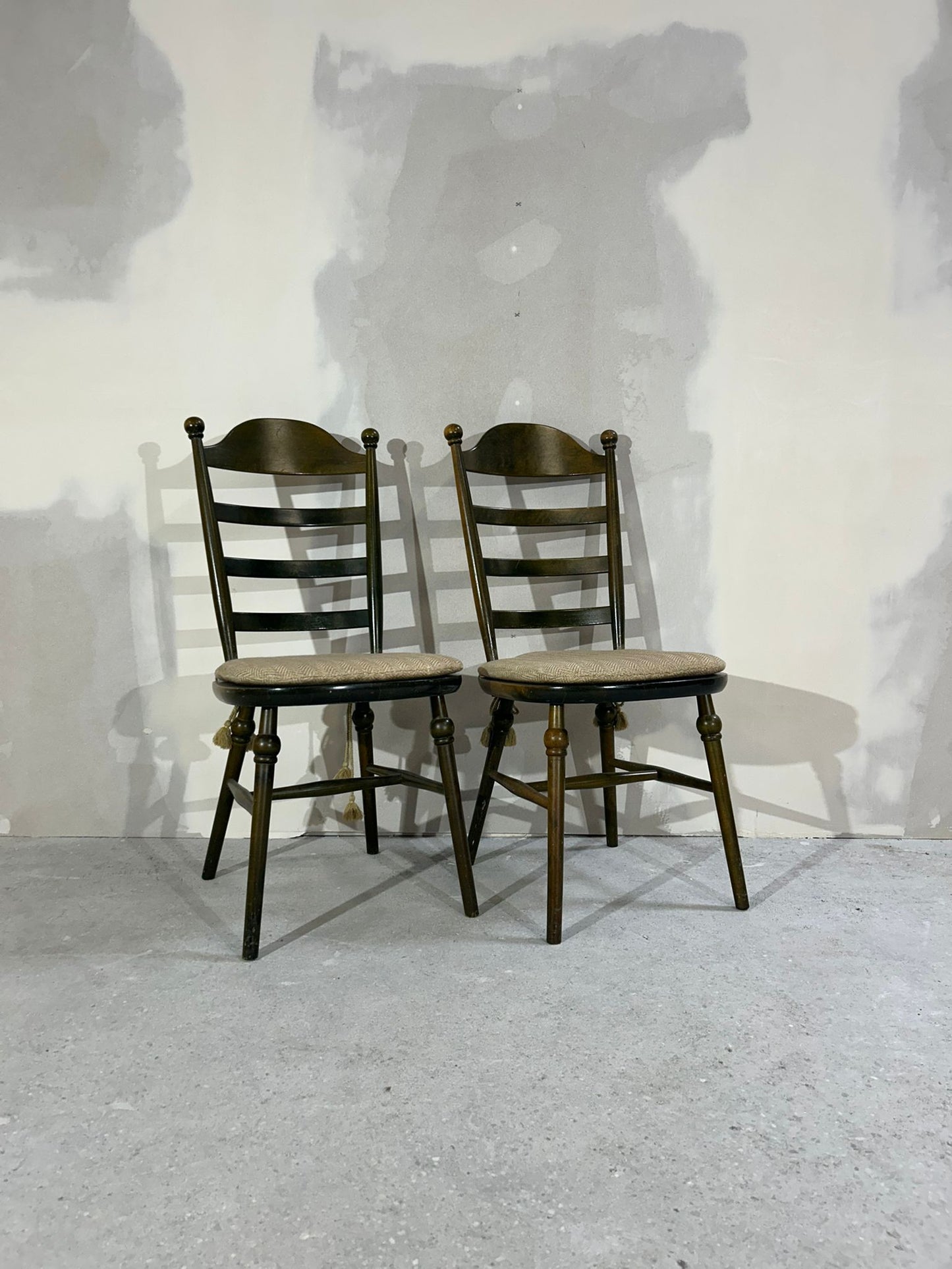 2er Set Skandinavische Nesto Stühle Vintage Landhausstil