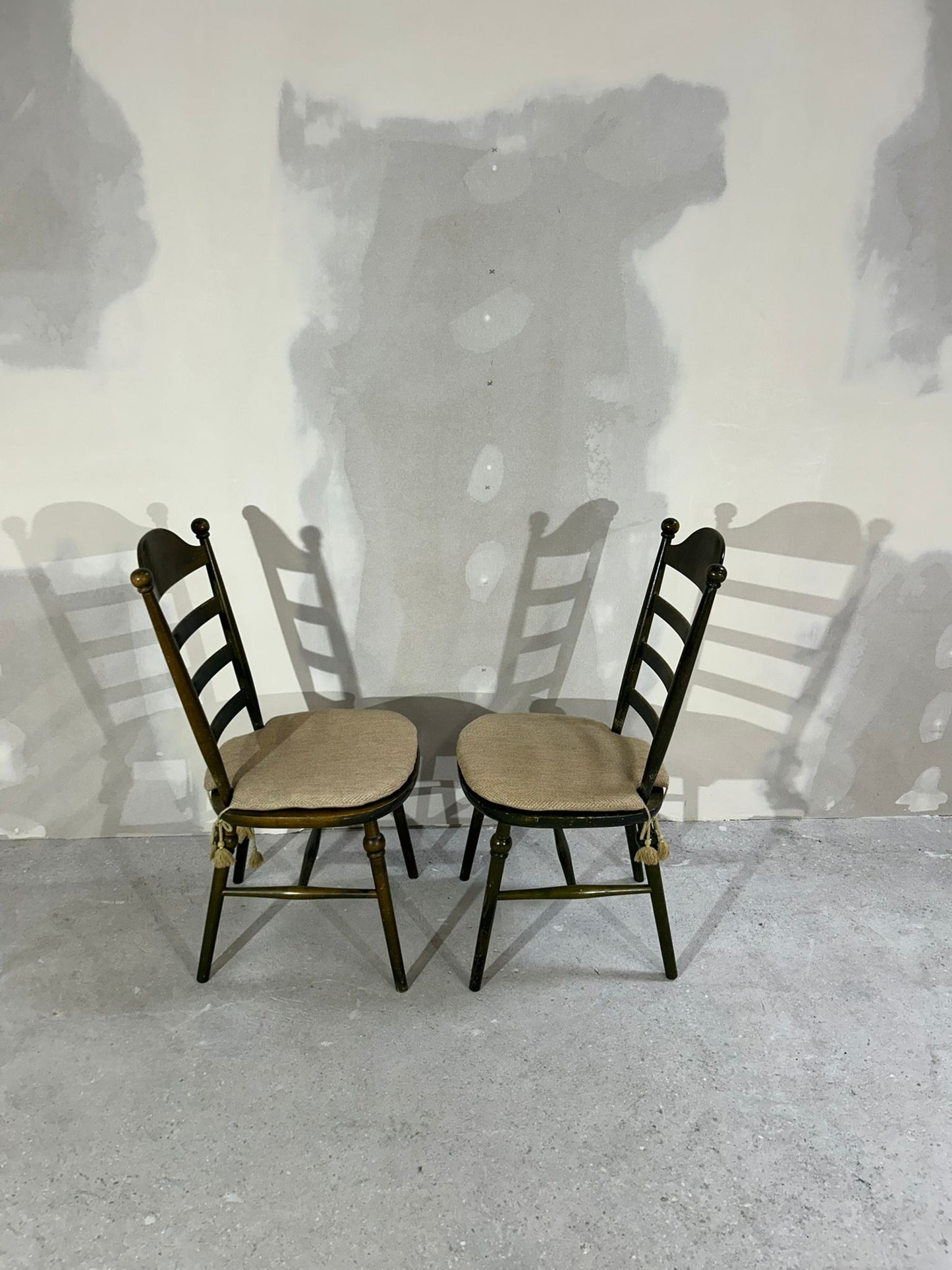 2er Set Skandinavische Nesto Stühle Vintage Landhausstil