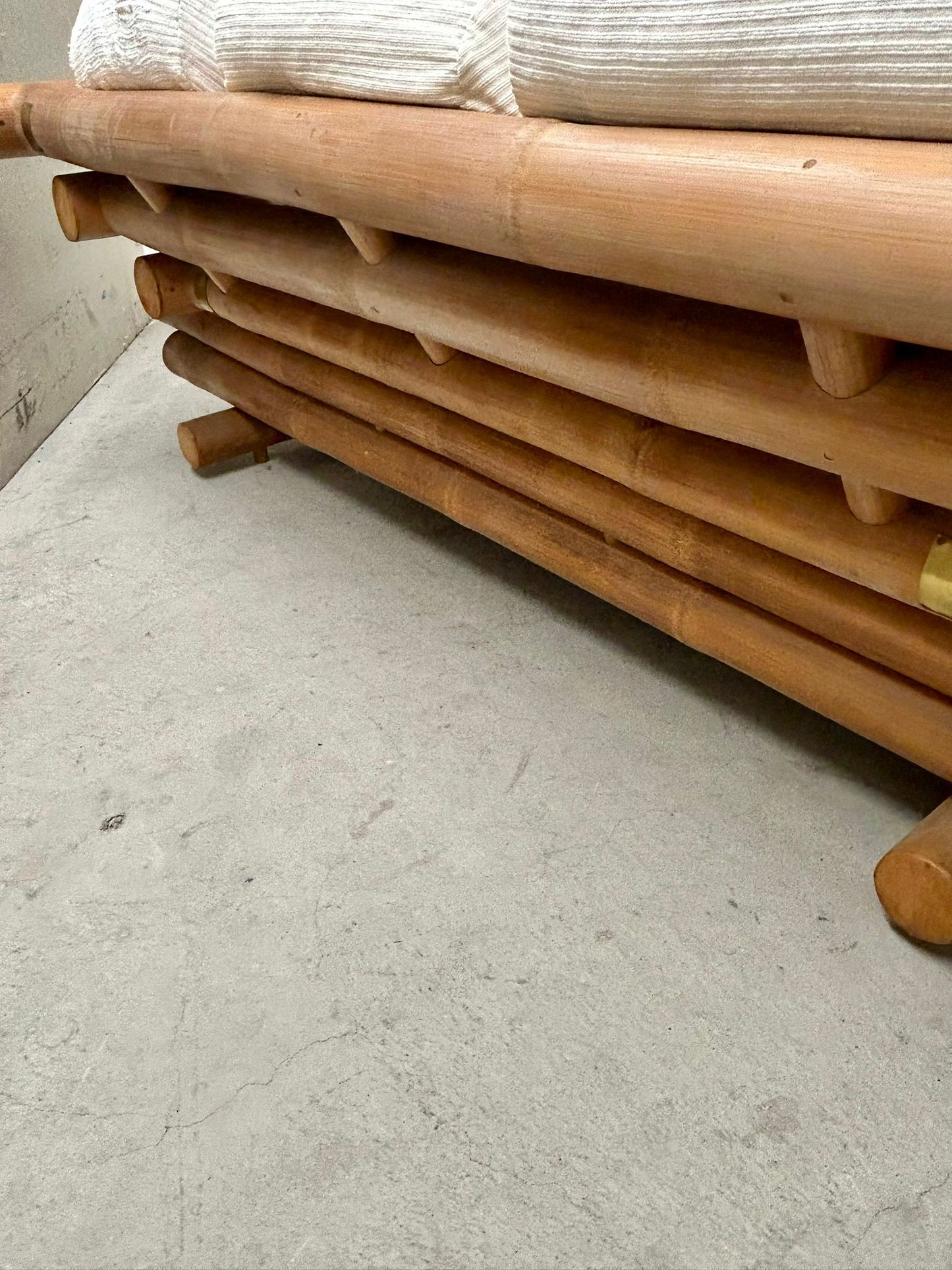 Skulpturales Bambus-Rattan-Sofa, 1970er Jahre