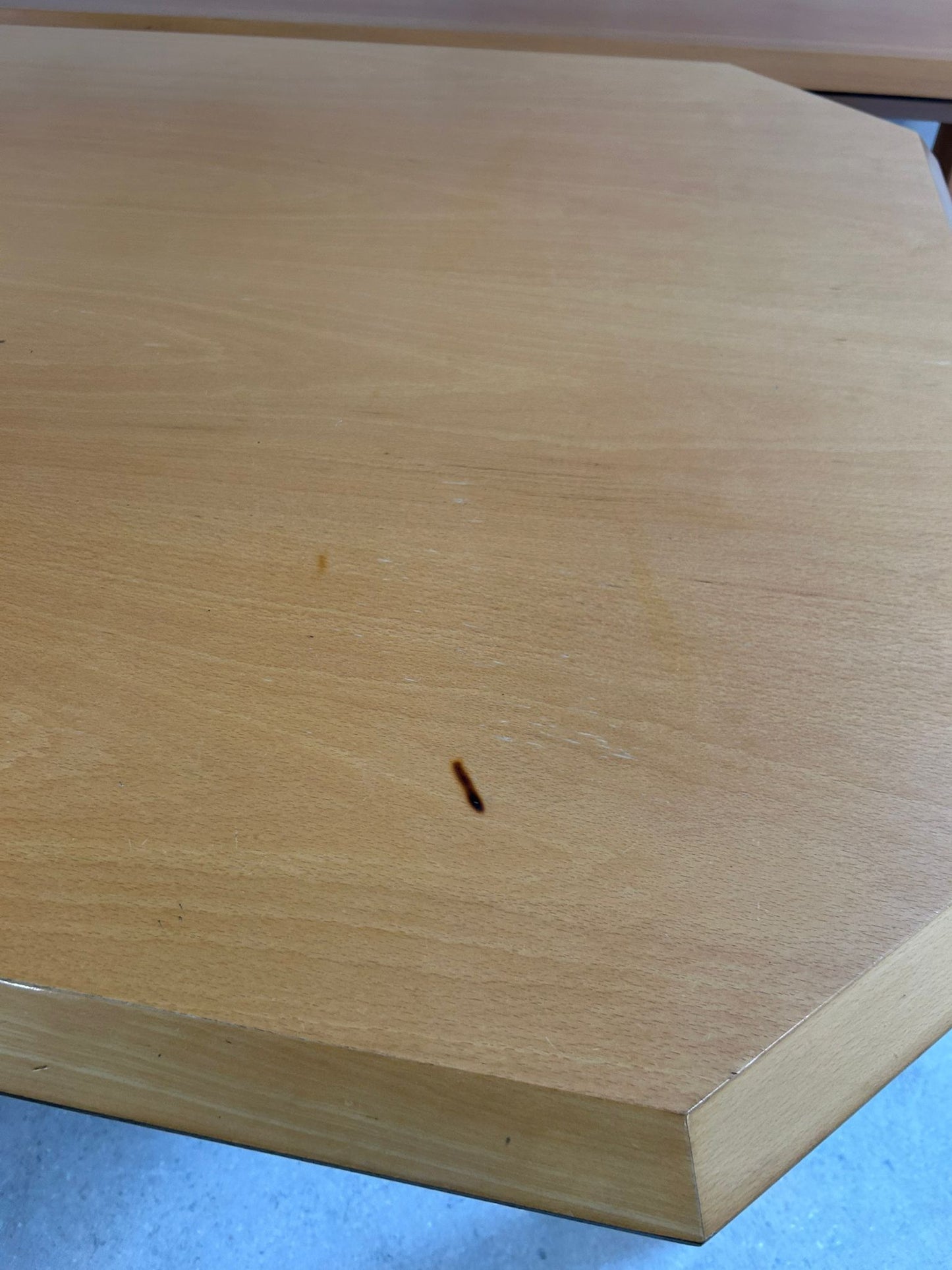 Robuster vintage Esstisch aus Holz Küchentisch stabil
