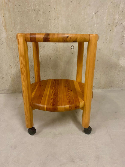Beistelltisch"Rainer Daumiller" Kiefernholz, Rollen, Holz