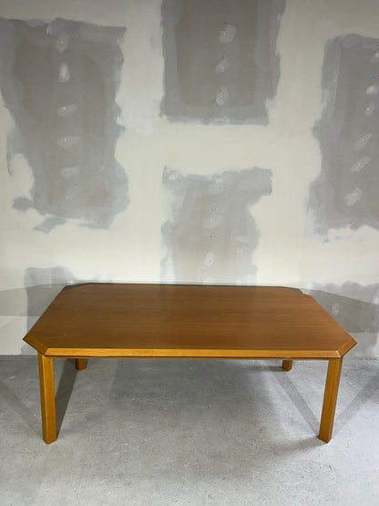 Robuster Vintage Esstisch aus Holz stabil 220 cm Tisch