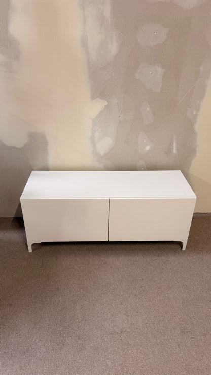 Ikea Besta Sideboard in weiss mit 1 Schublade und Ablagefach