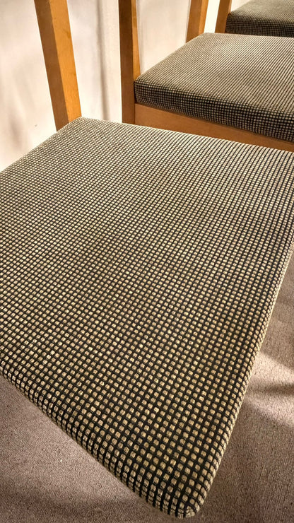 6er Set Mid Century dänische Esszimmerstühle Teakholz