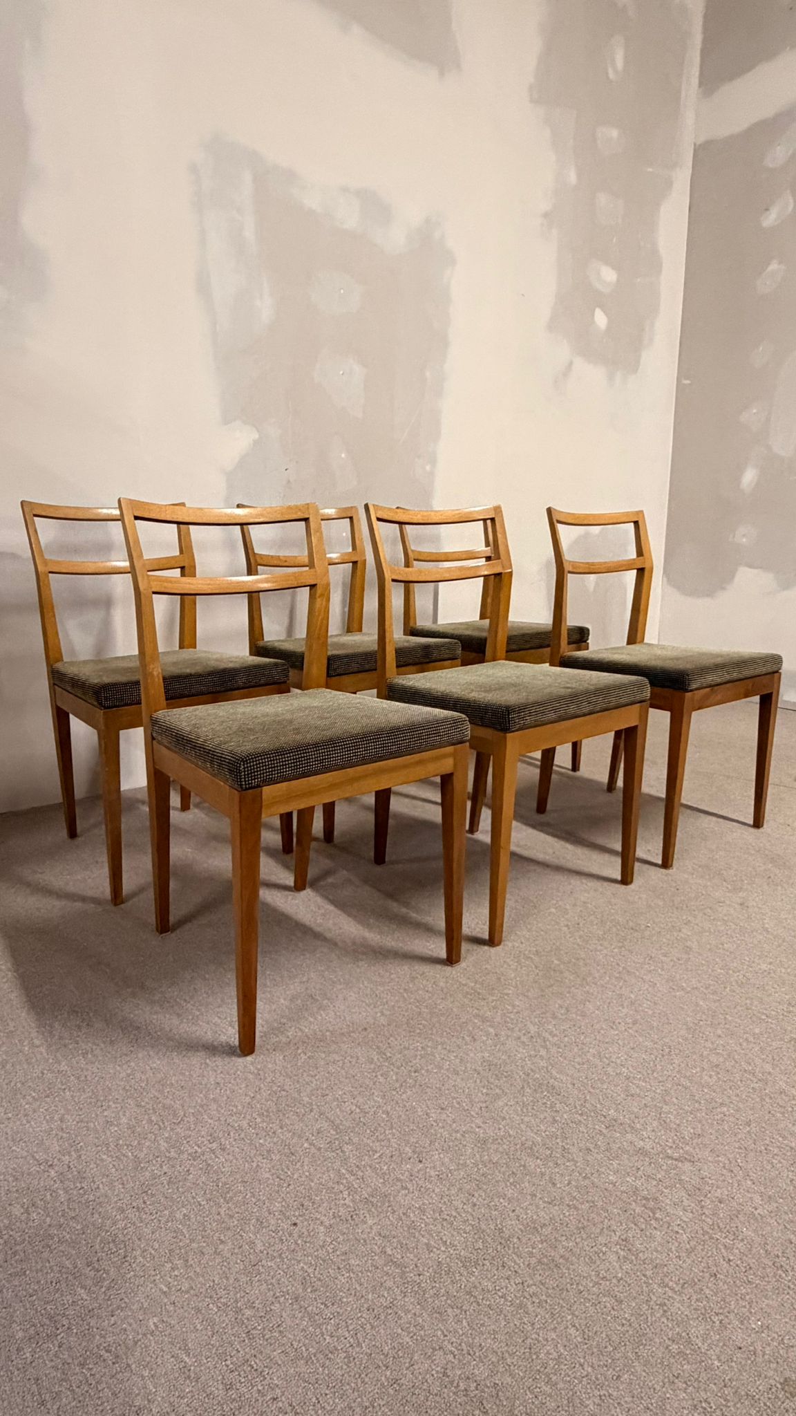 6er Set Mid Century dänische Esszimmerstühle Teakholz