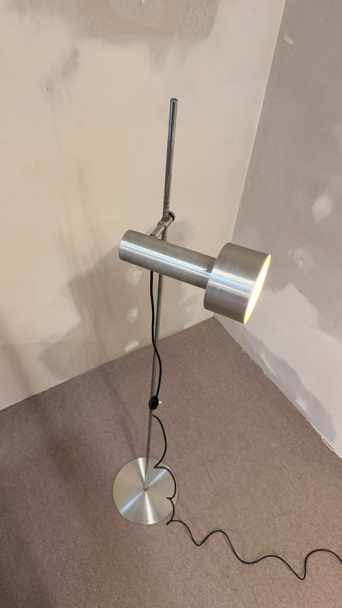 70er Vintage Aluminium Stehlampe, minimalistische Spotlampe