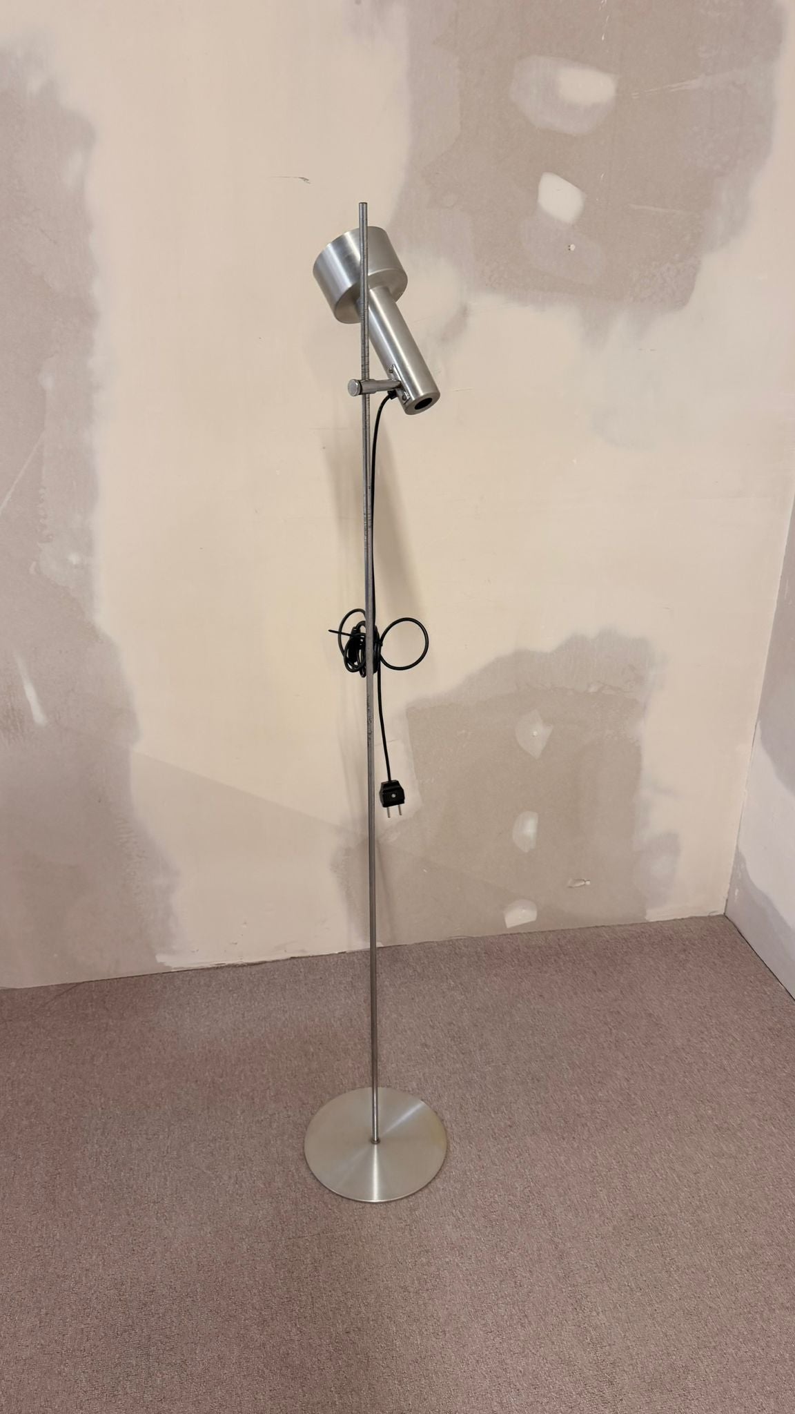 70er Vintage Aluminium Stehlampe, minimalistische Spotlampe