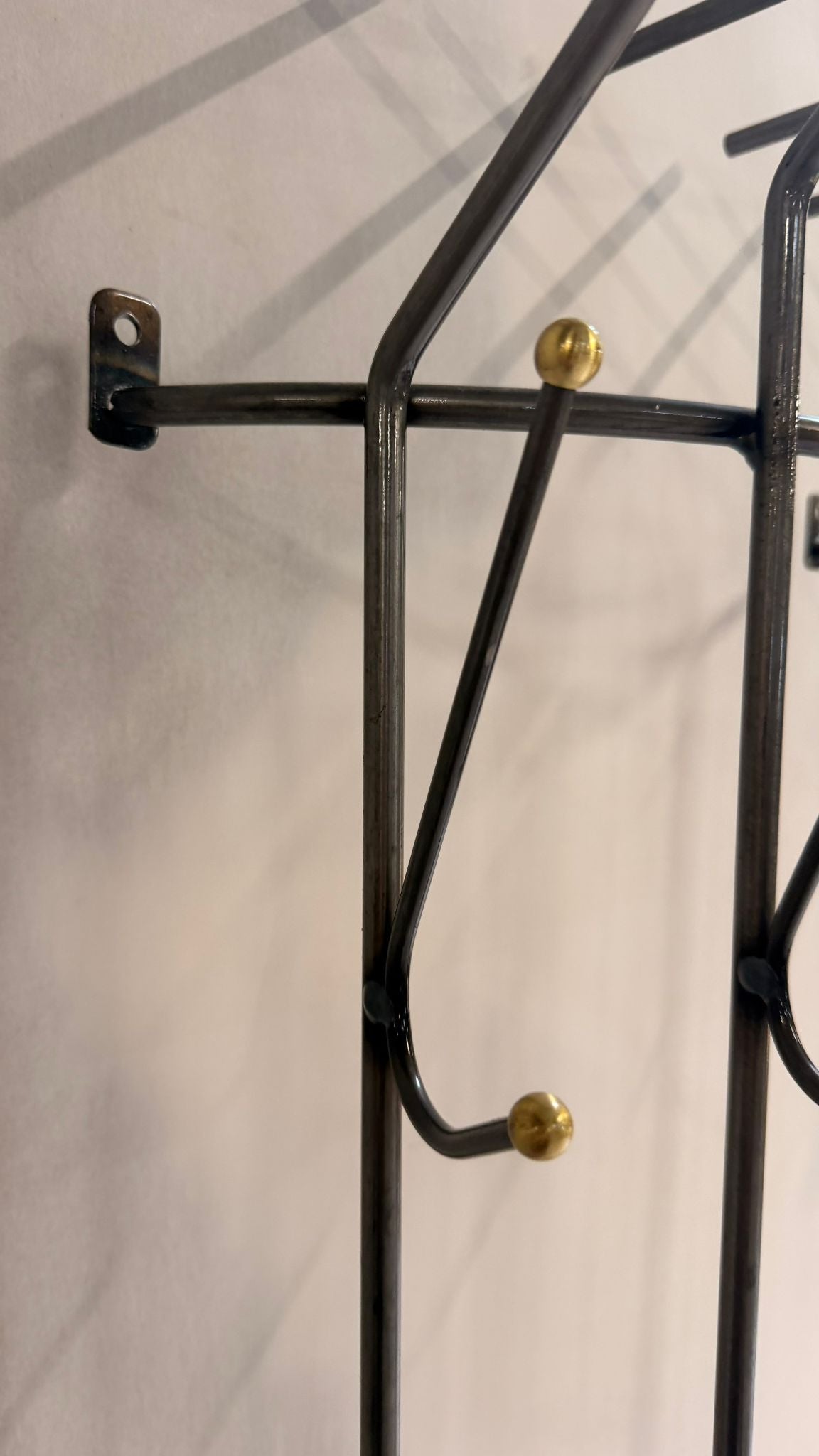Garderobe mit Wandmontage aus Metall