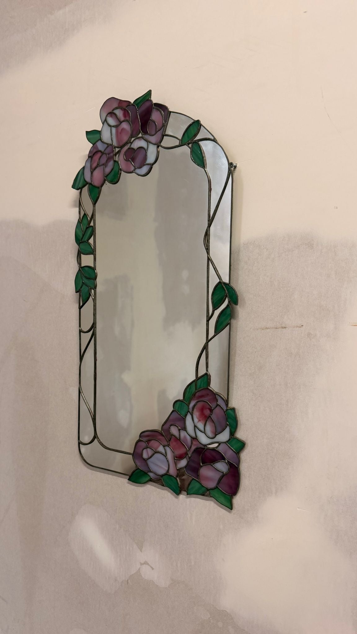 Vintage Spiegel im Tiffany-Stil Buntglasrahmen Rosenmotiv