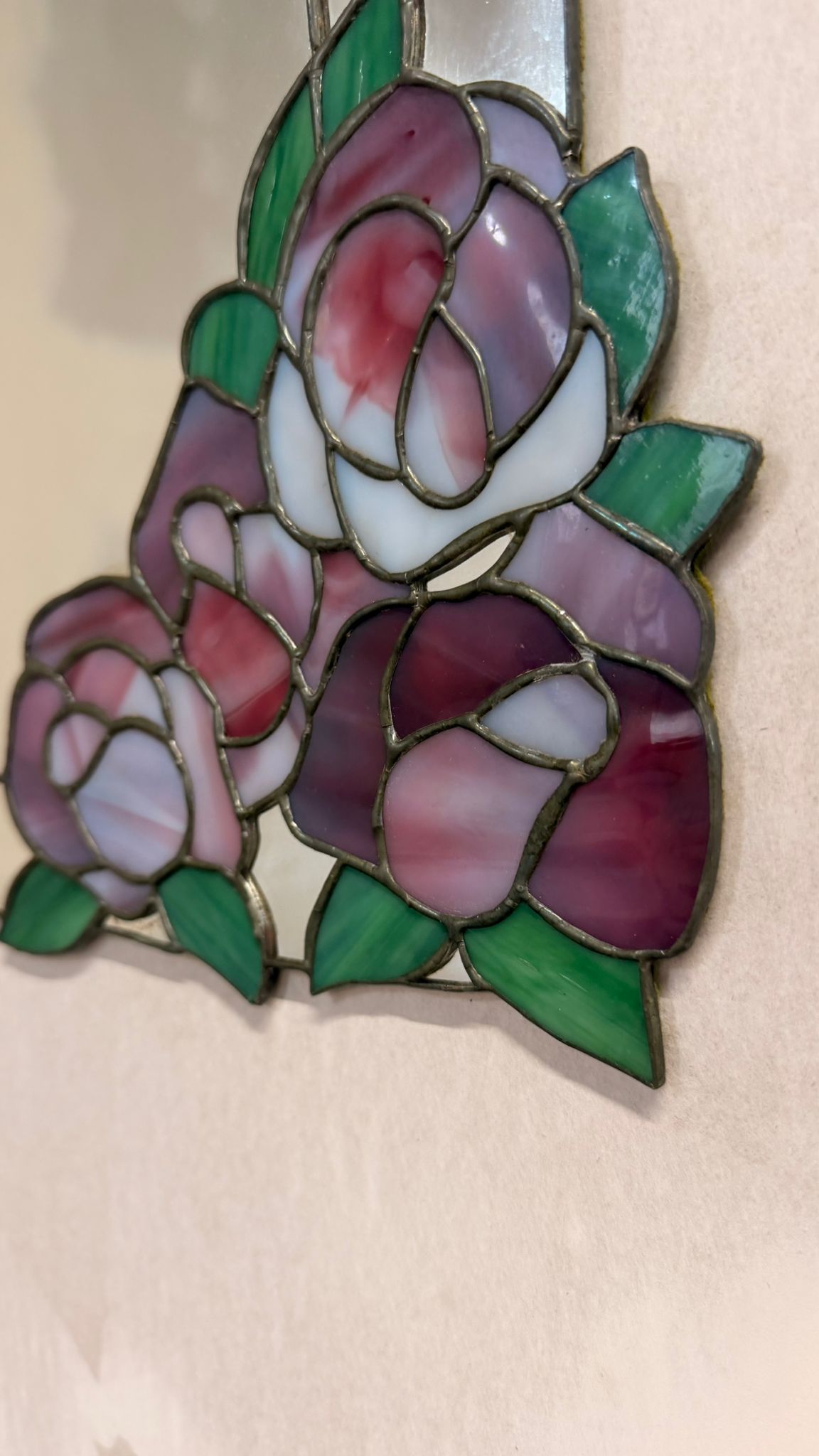 Vintage Spiegel im Tiffany-Stil Buntglasrahmen Rosenmotiv
