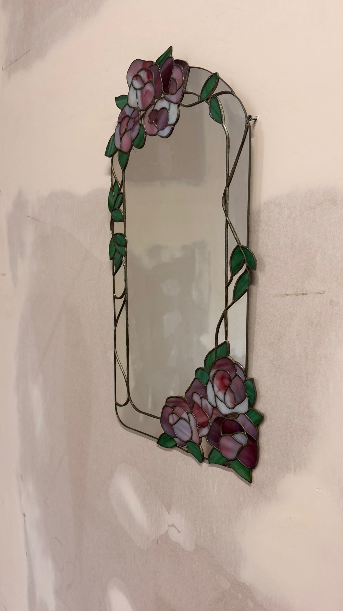 Vintage Spiegel im Tiffany-Stil Buntglasrahmen Rosenmotiv