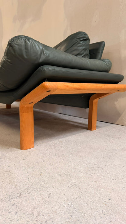 Dänisches 3-Sitzer Sofa aus Teak und dunkelgrünem Leder 70`s