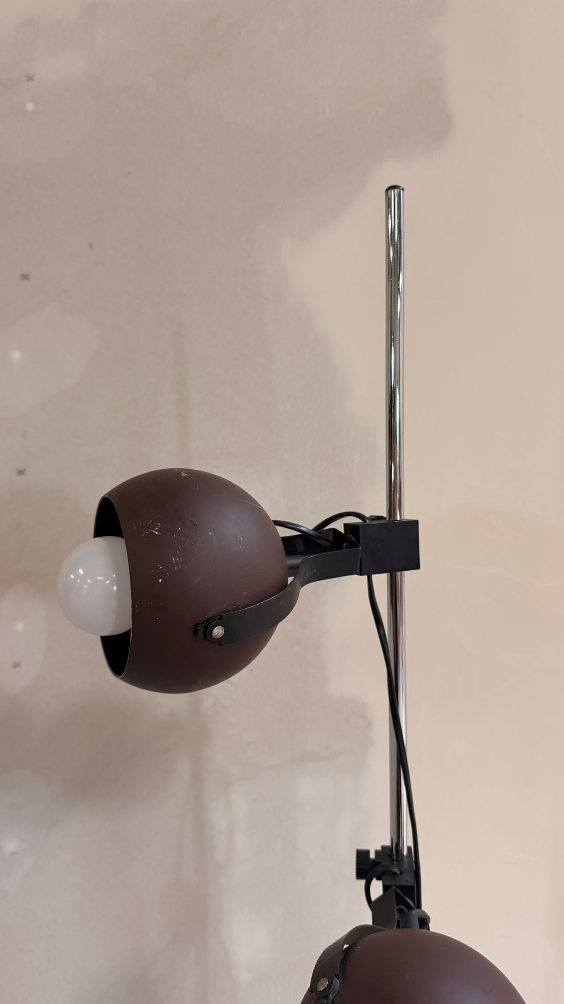 Space Age Stehlampe 2-flammig Augapfel-Spots in Braun Metall
