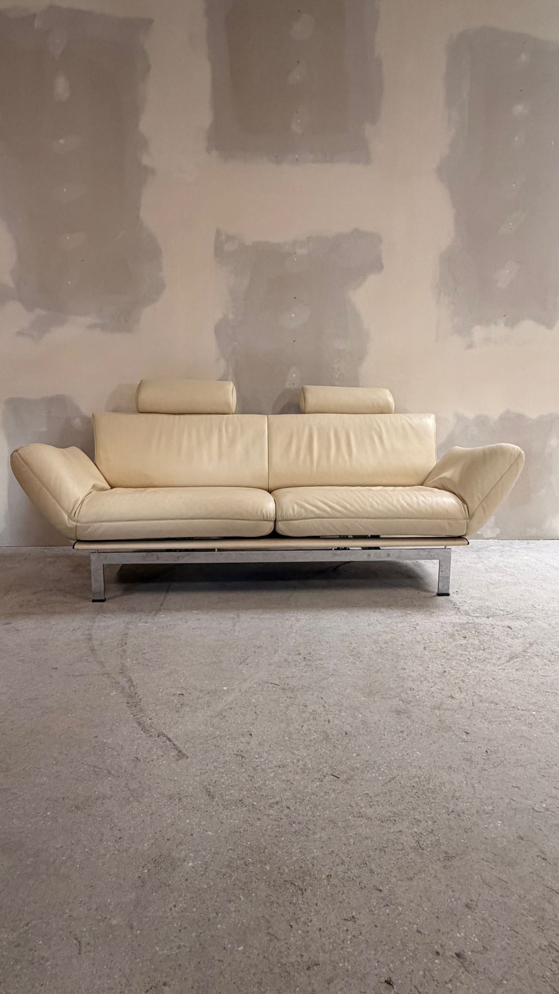 De Sede Sofa DS 140 entworfen von Reto Frigg 80`s aus Leder
