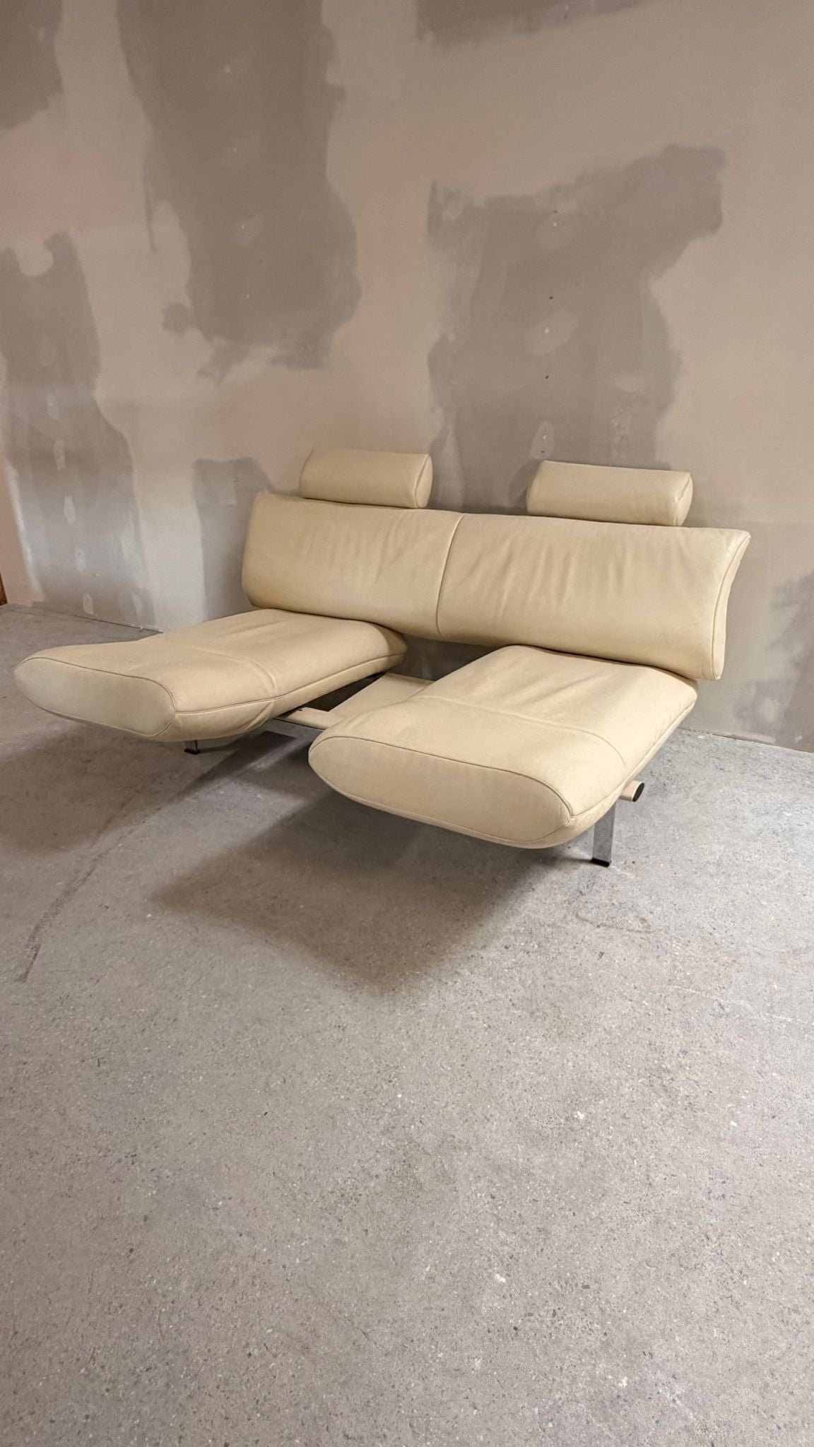 De Sede Sofa DS 140 entworfen von Reto Frigg 80`s aus Leder