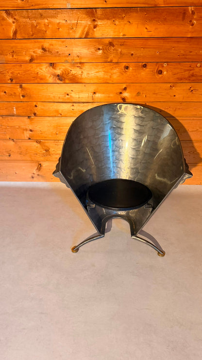 Postmoderner skulpturaler Sessel von Steel Line aus den 80er
