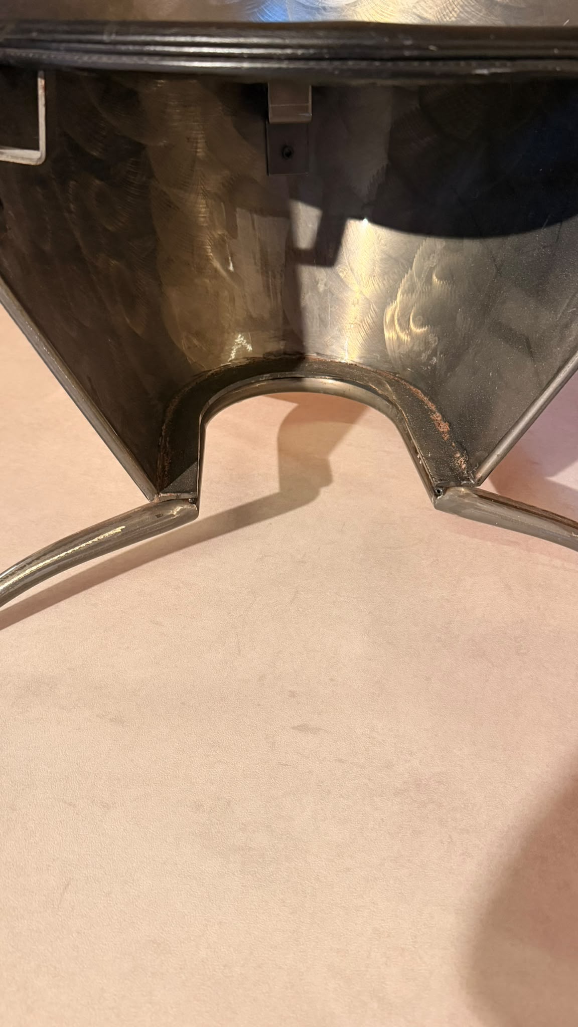 Postmoderner skulpturaler Sessel von Steel Line aus den 80er