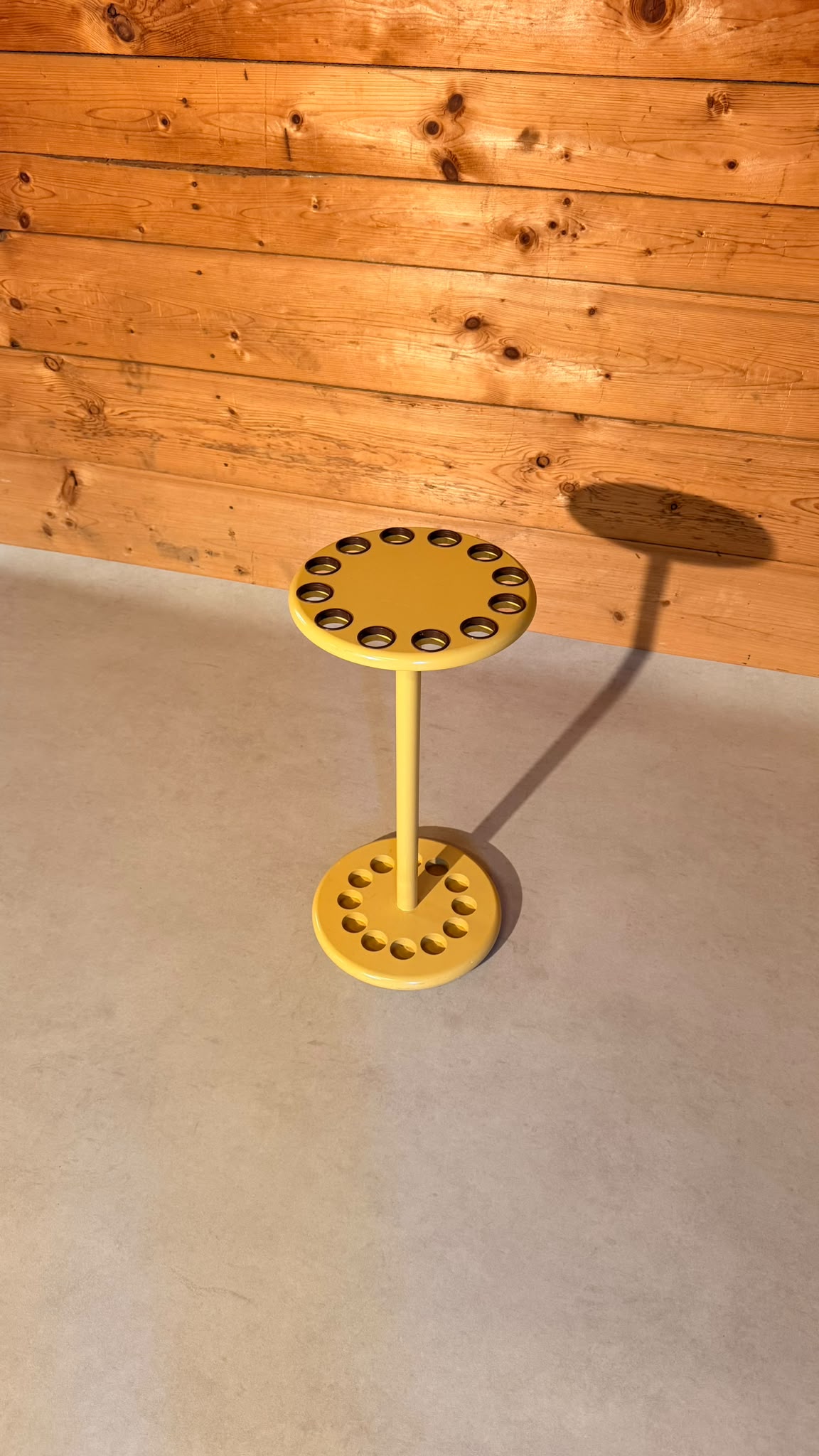 Vintage Design Regenschirmständer Gelb aus den 80er
