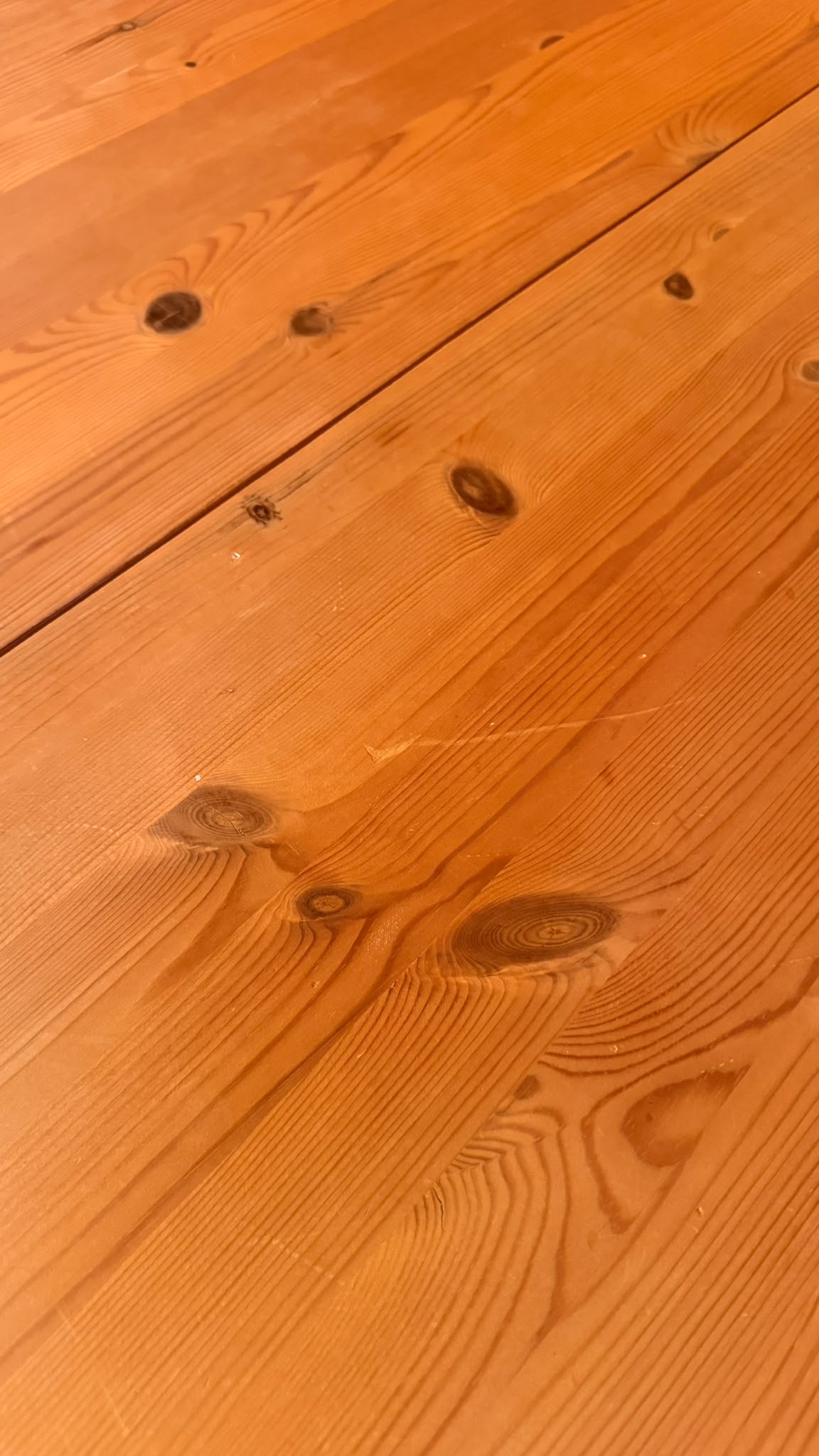 Esstisch aus Kiefer Massivholz im Landhaus Stil, ausziehbar