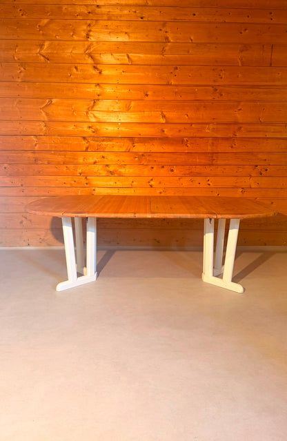 Esstisch aus Kiefer Massivholz im Landhaus Stil, ausziehbar