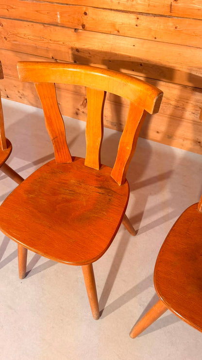 4 Vintage Holzstühle im Landhausstil Schweizer Möbel