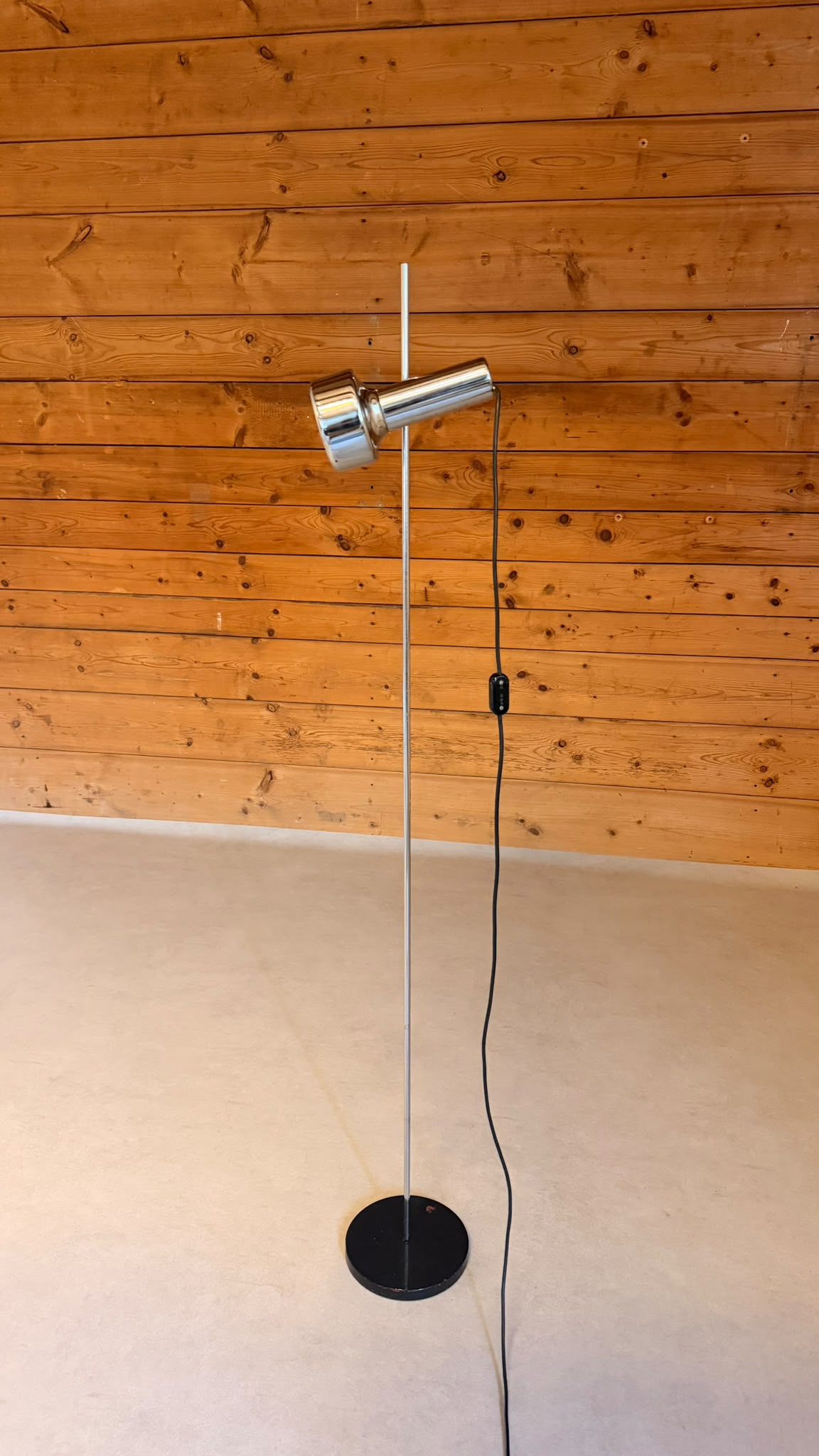 Vintage Spot Stehlampe Chrom verstellbar 70er Design