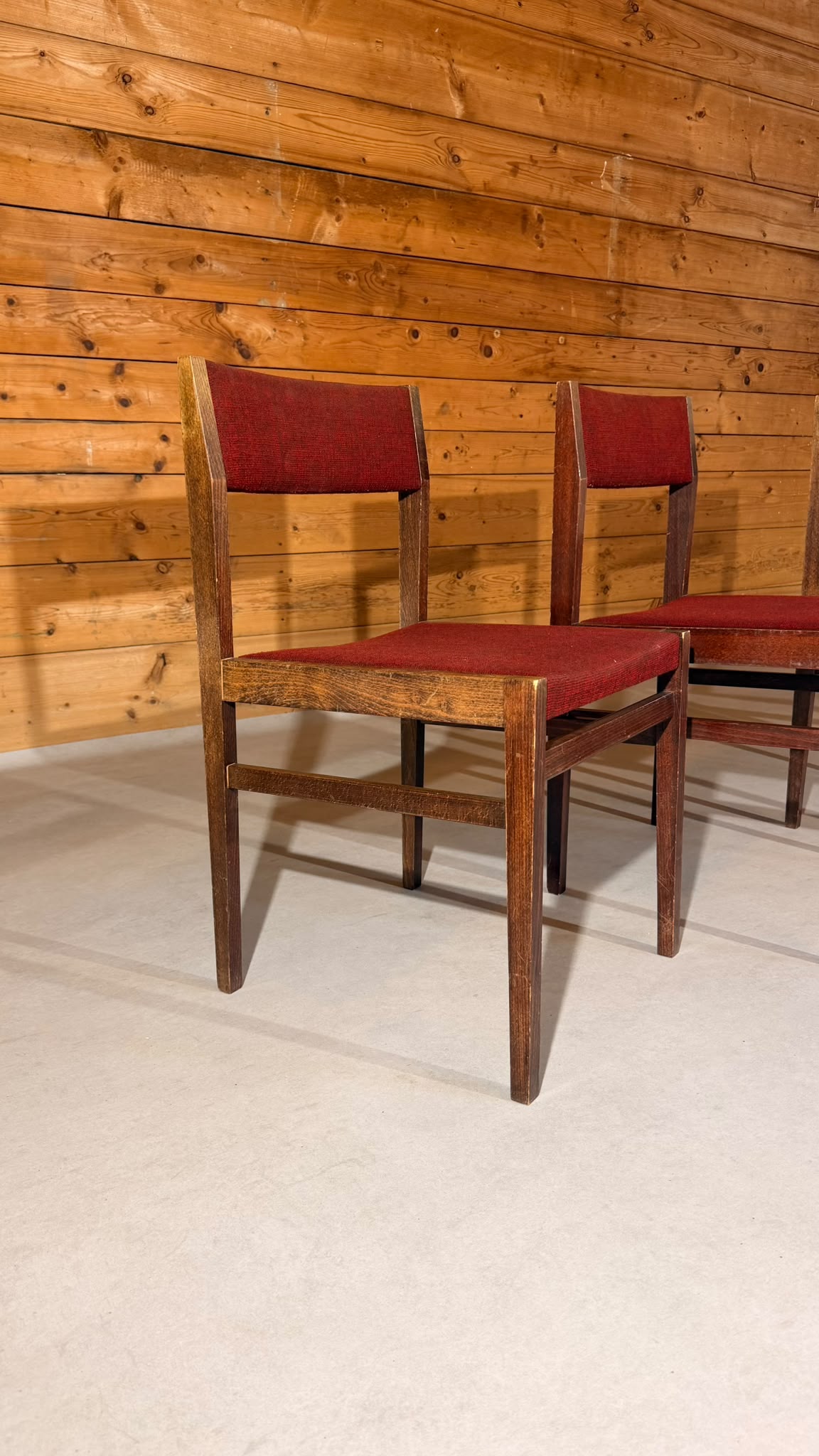 4er Set Skandinavische vintage Stühle aus den 60/70er Jahren