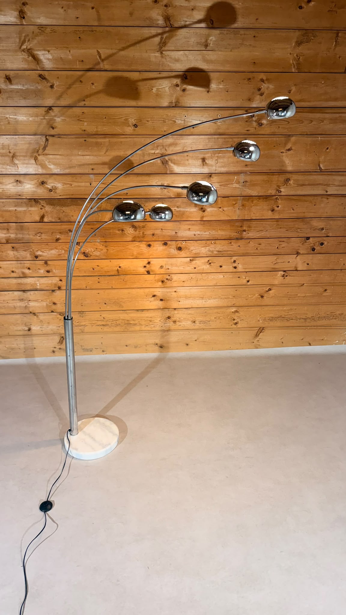 Design Bogenlampe 5-flammig Chrom mit Marmorfuss