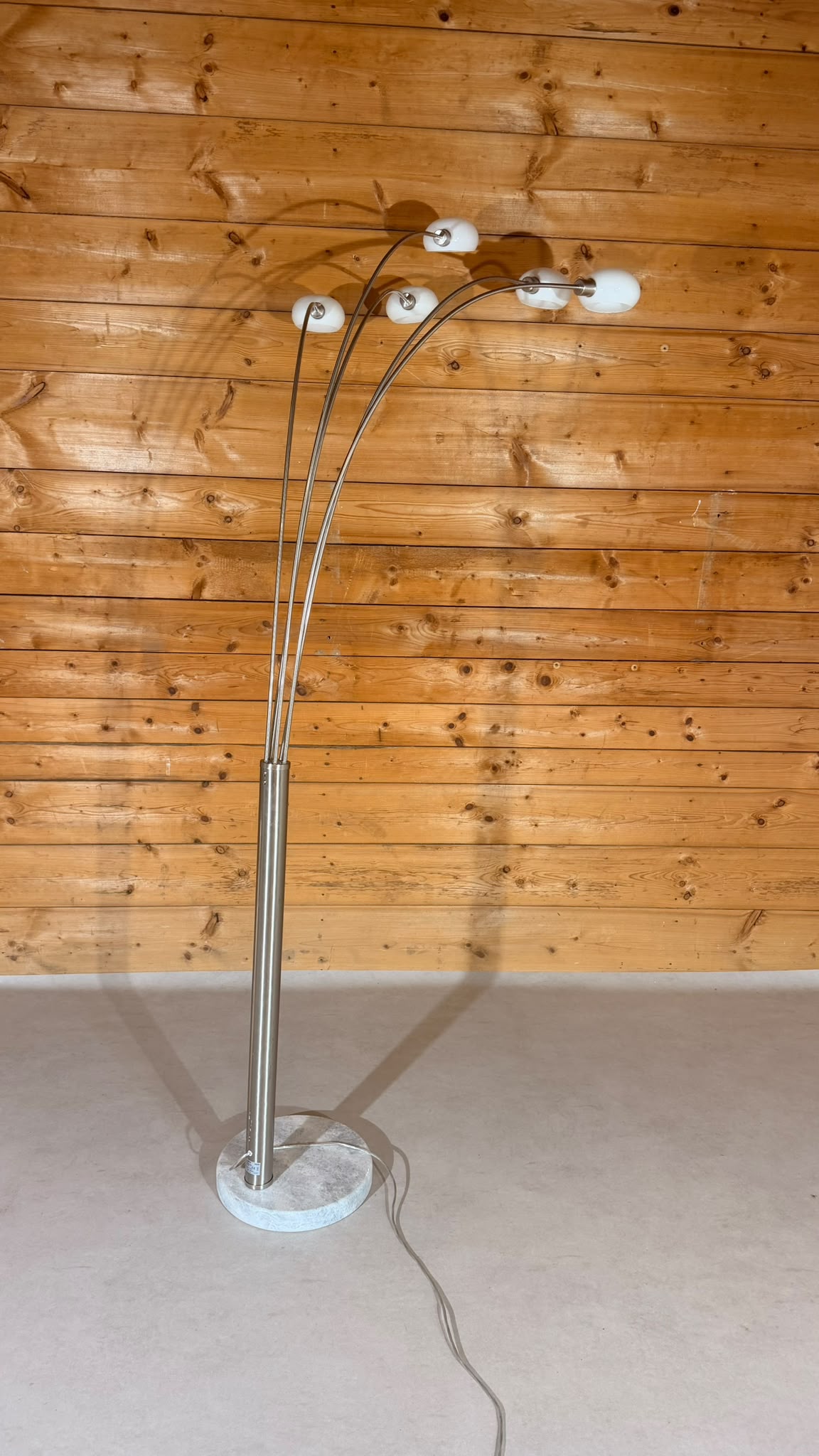 Design Bogenlampe 5-flammig Marmorfuss und Glaslampenschirm