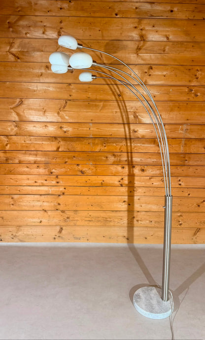 Design Bogenlampe 5-flammig Marmorfuss und Glaslampenschirm