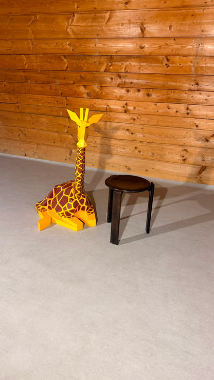 Design Deko Giraffe Skulptur im Origami Stil  aus Sperrholz