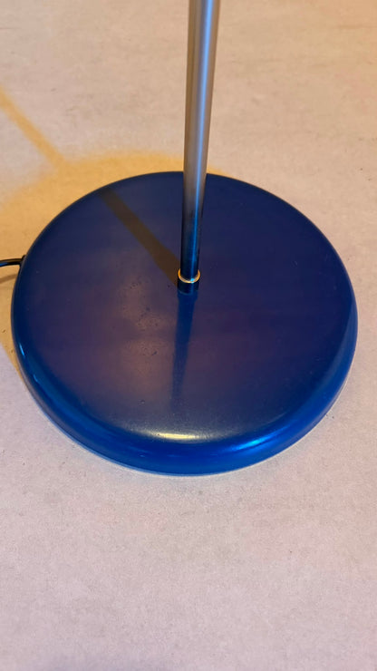 Postmoderne italienische La Relco Stehlampe in Tulpenform