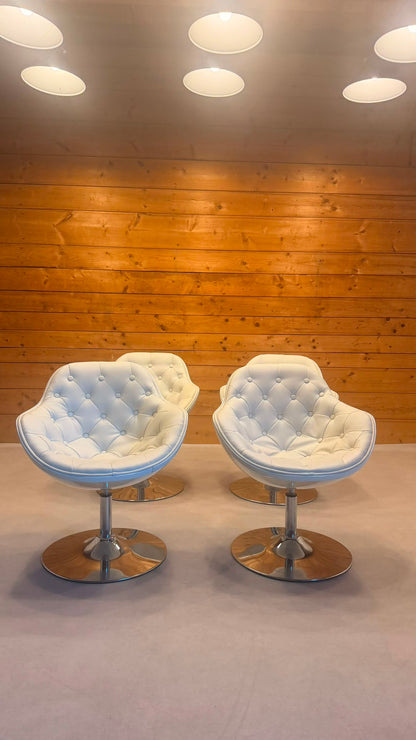 Drehbare Lounge Sessel Weiss Chrom im Space Age Stil