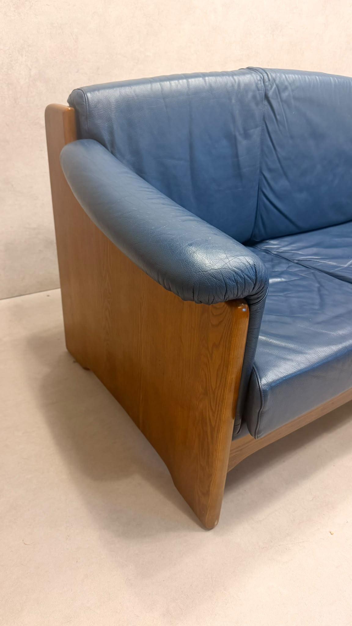 Dänisches Modul Ecksofa aus blauem Leder & Teakholz