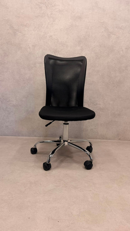Ergonomischer Büro-Drehstuhl ohne Armlehnen, Schwarz / Chrom